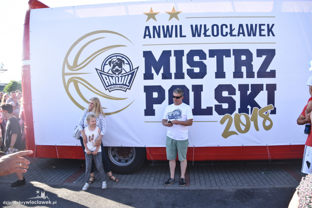 Przejazd koszykarzy Anwilu