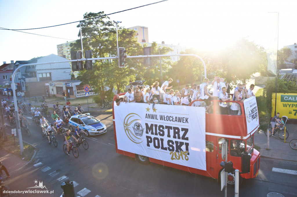 Przejazd koszykarzy Anwilu