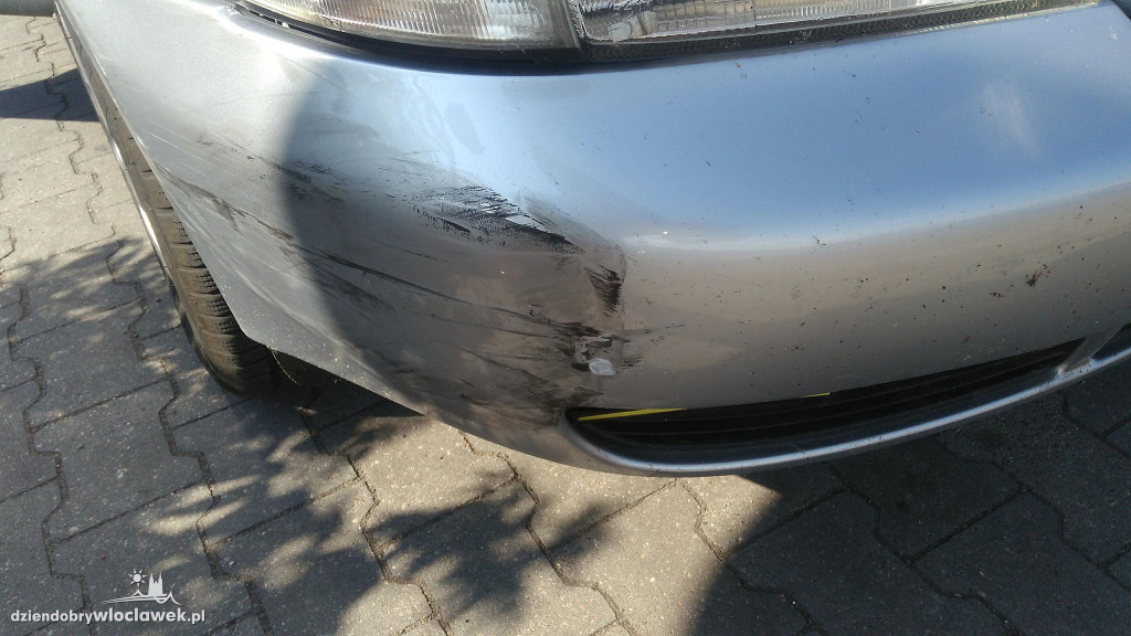Kto uszkodził auto naszej Czytelniczki?