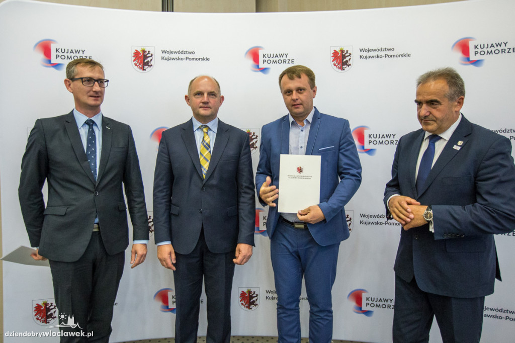 Są pieniądze na drogi w 110 gminach