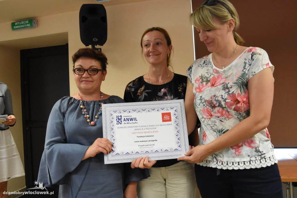 Wakacyjne granty Fundacji Anwil