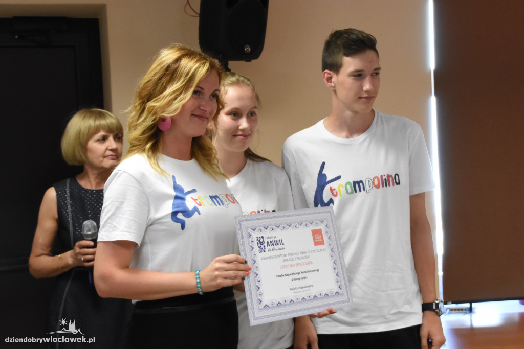 Wakacyjne granty Fundacji Anwil