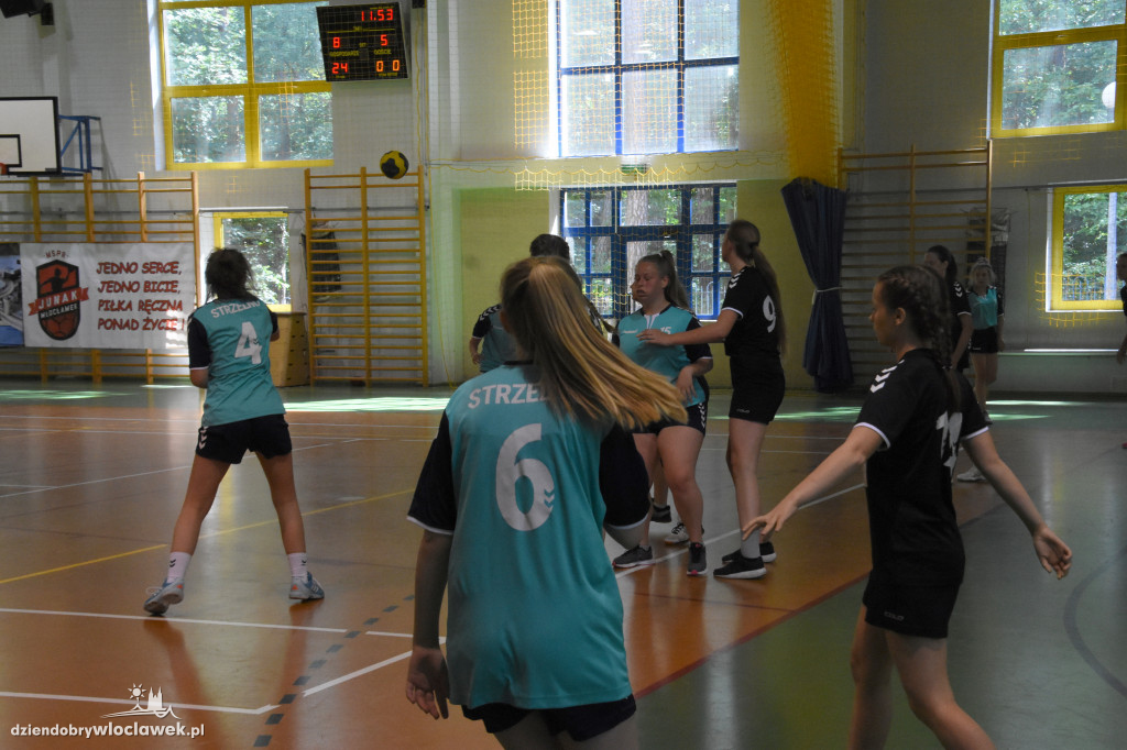 Turniej LeaderTech Handball  w ZSS