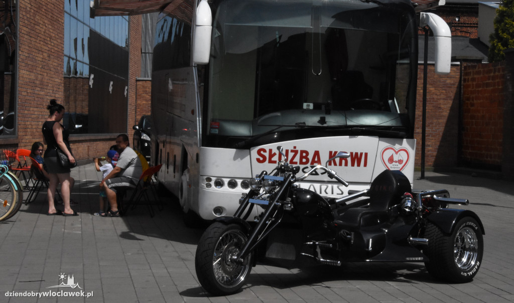 Moto-Krew i ZS3 pomagają dzieciom