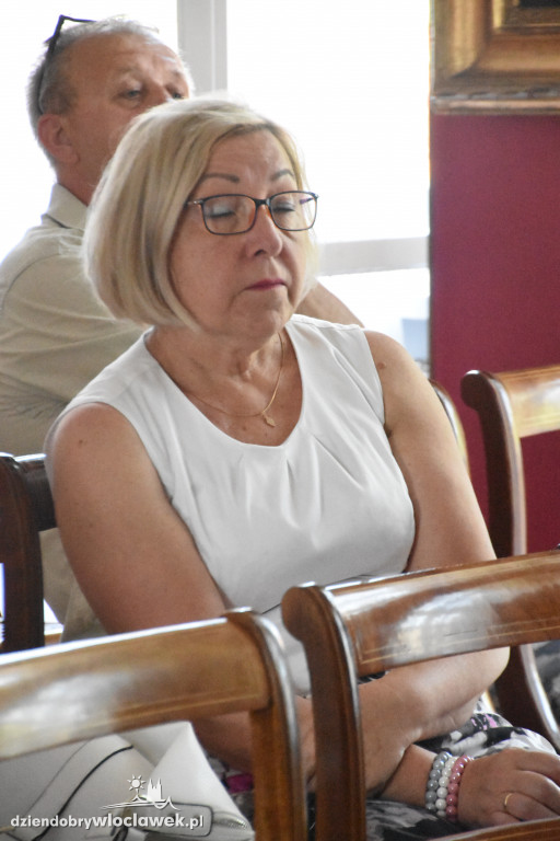 Niedziela z kustoszem