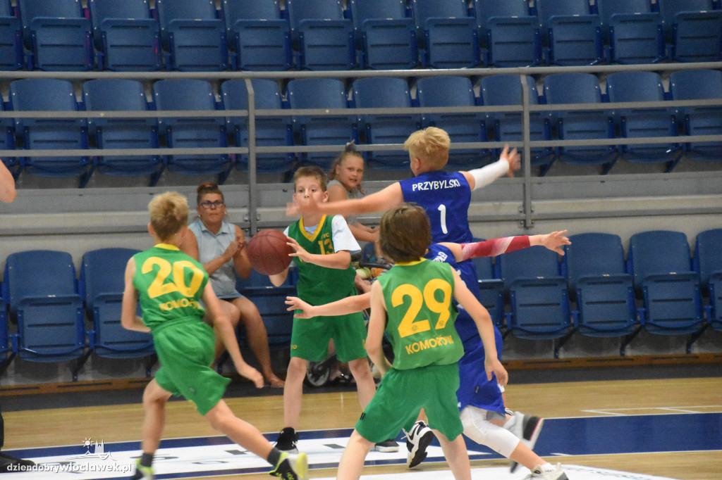 Mecz WKM - UKS Komorów
