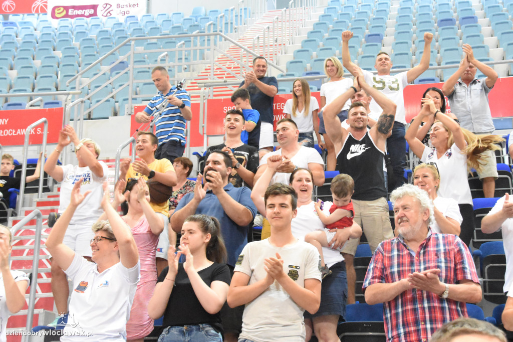 Mecz WKM - UKS Komorów