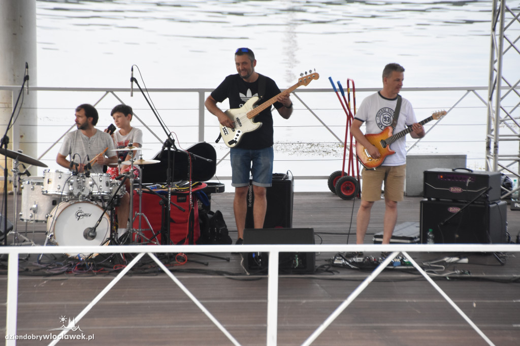 Koncert Base Brothers na bulwarach