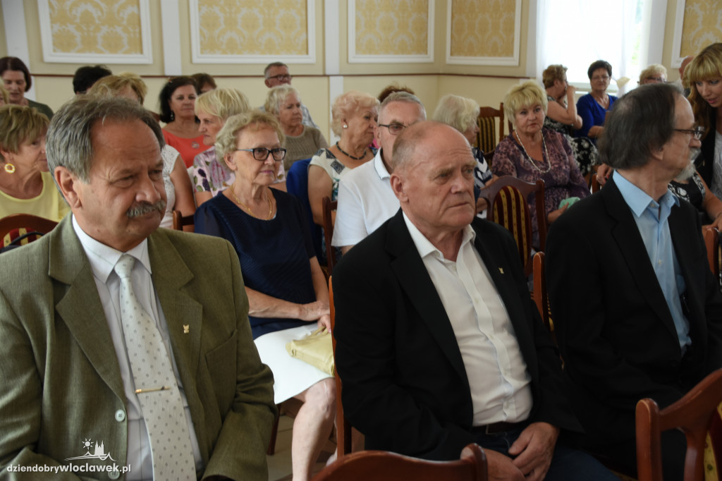 III wiek zakończył rok akademicki