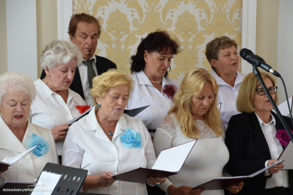 III wiek zakończył rok akademicki