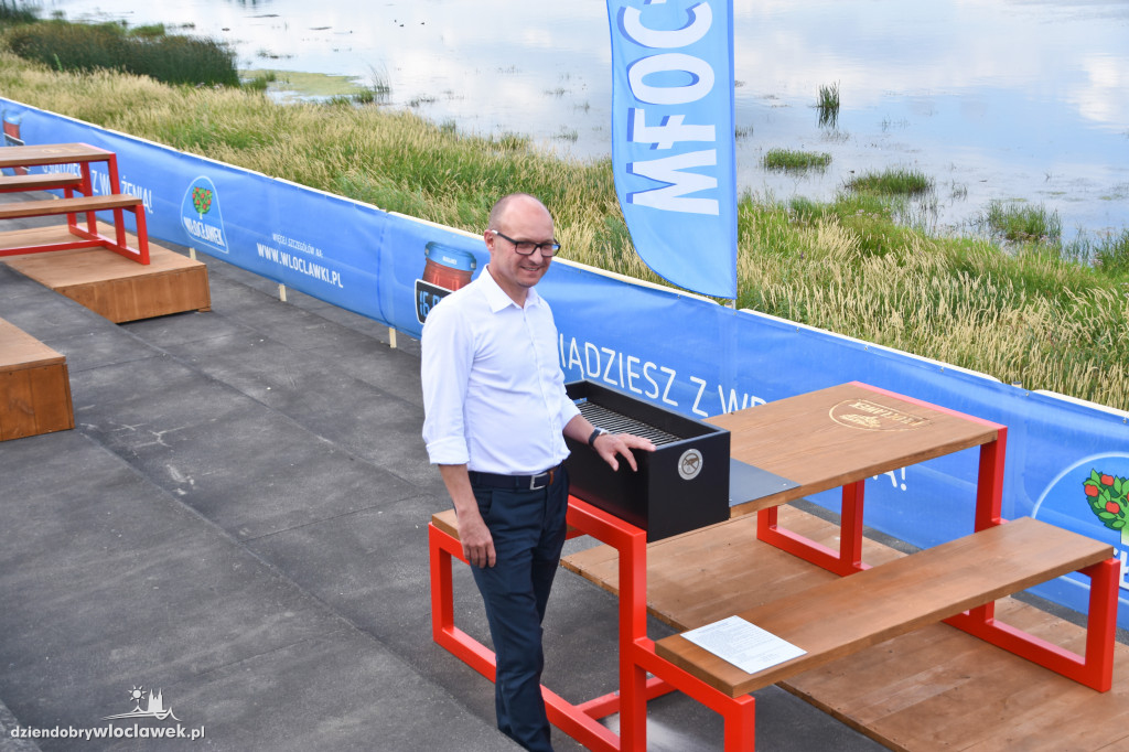 Stoły do grillowania już na bulwarach