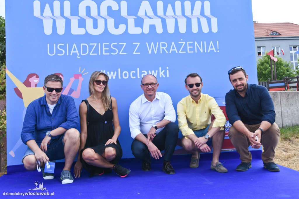 Stoły do grillowania już na bulwarach