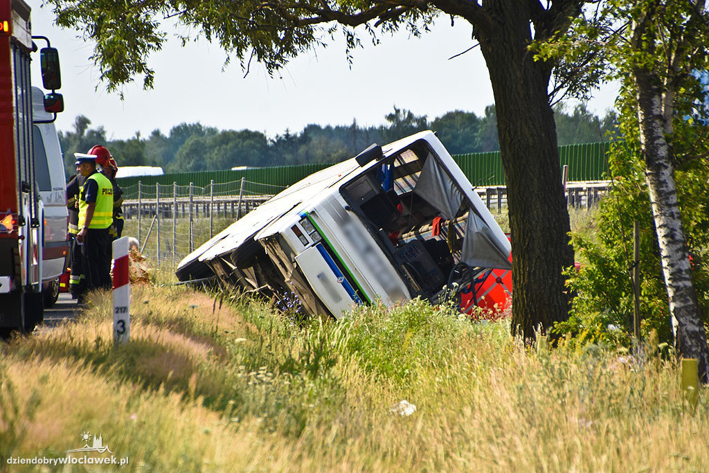 Wypadek autobusu na DK 91