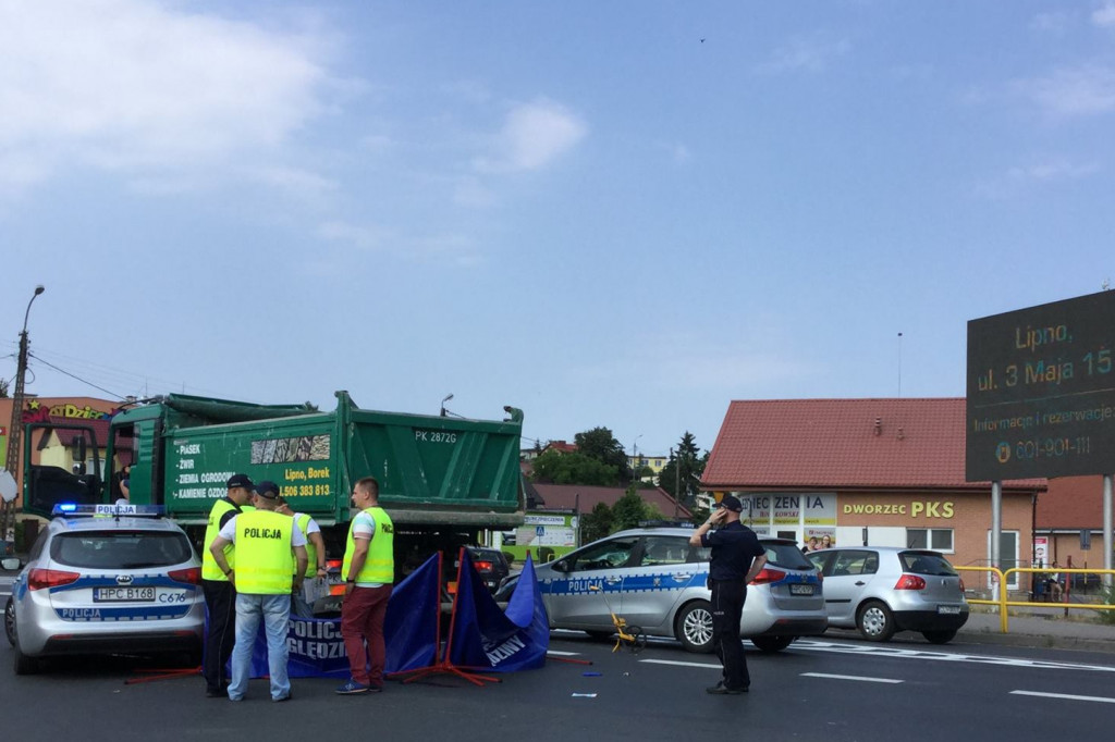 64-latka zginęła pod kołami ciężarówki