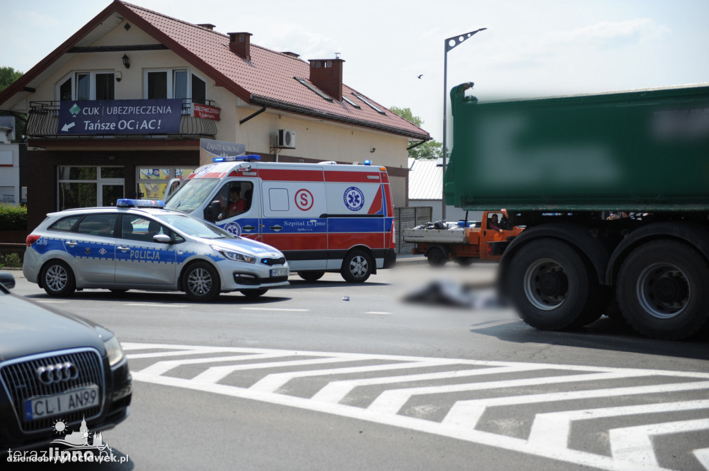 64-latka zginęła pod kołami ciężarówki