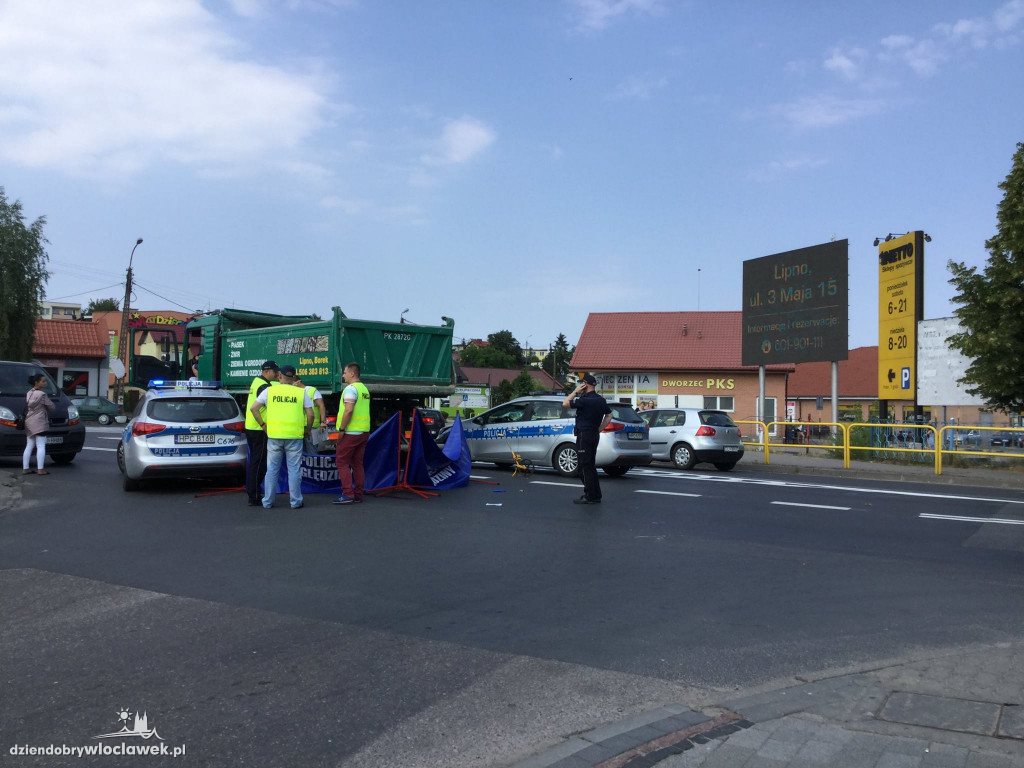 64-latka zginęła pod kołami ciężarówki