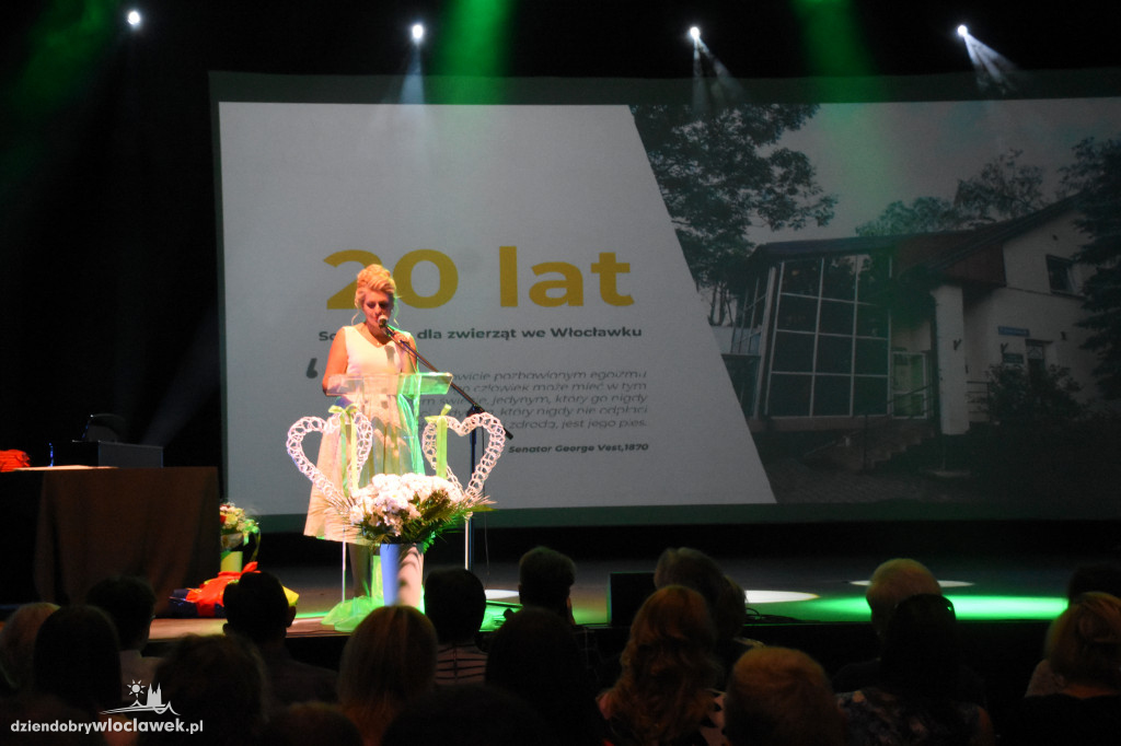 Gala 20-lecia schroniska dla zwierząt