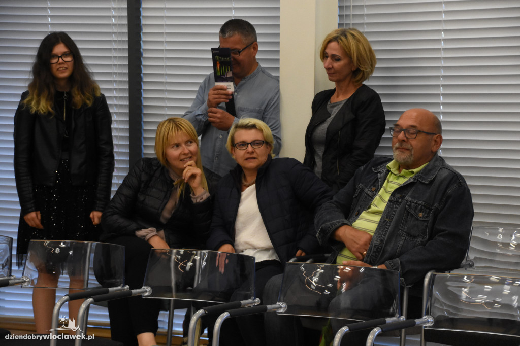 Wystawa fotografii na przystani
