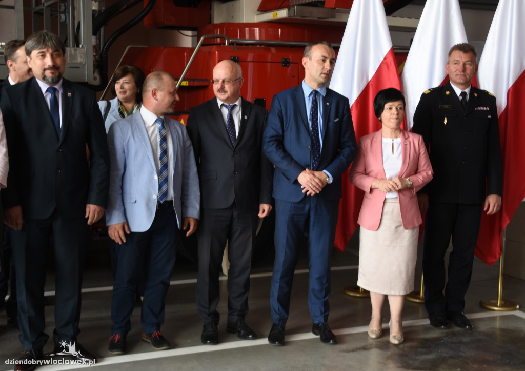 Nowe wozy dla strażaków z OSP