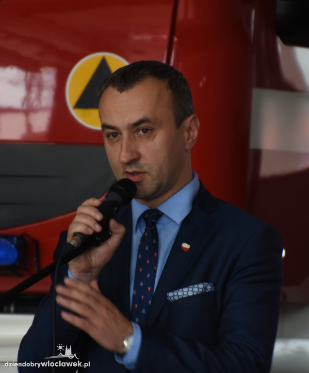 Nowe wozy dla strażaków z OSP