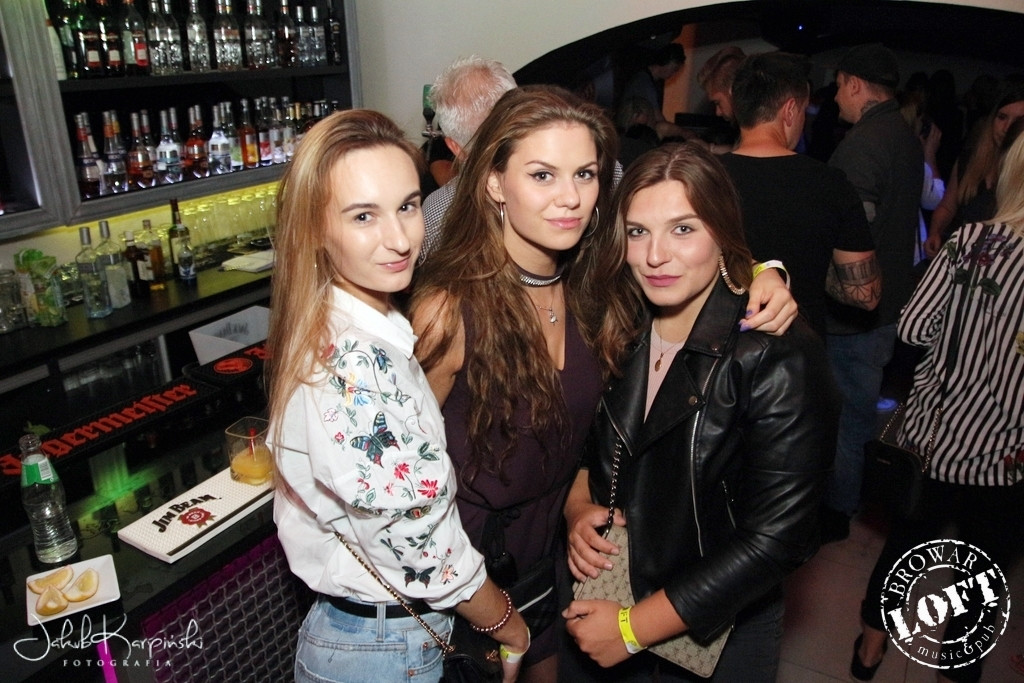Sobotnia noc w Browar Loft Music & Pub