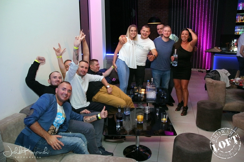 Sobotnia noc w Browar Loft Music & Pub