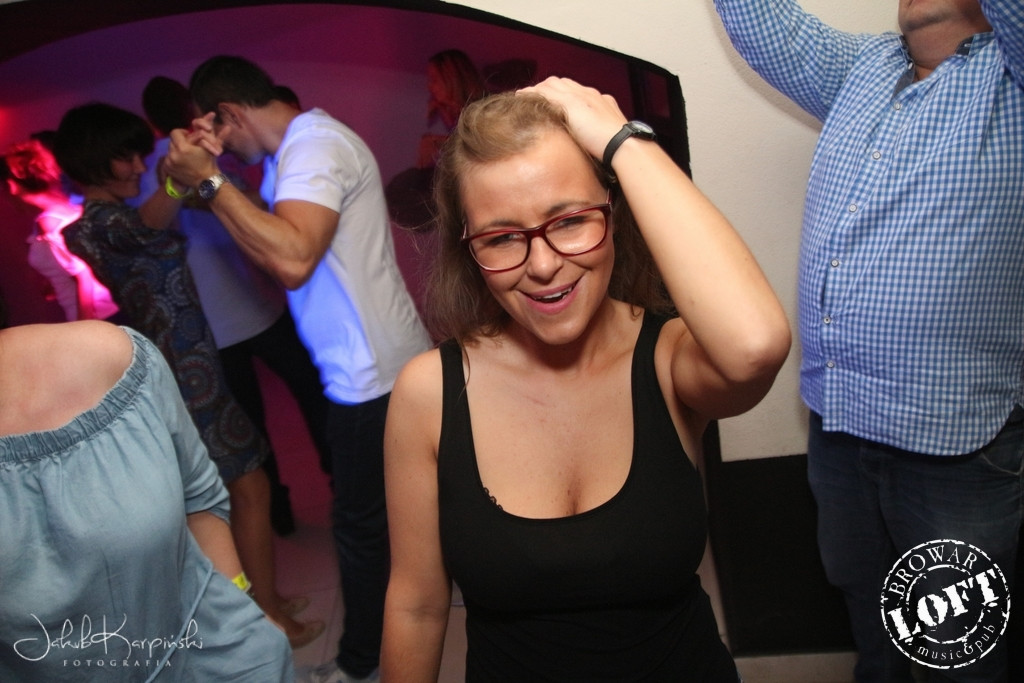 Sobotnia noc w Browar Loft Music & Pub