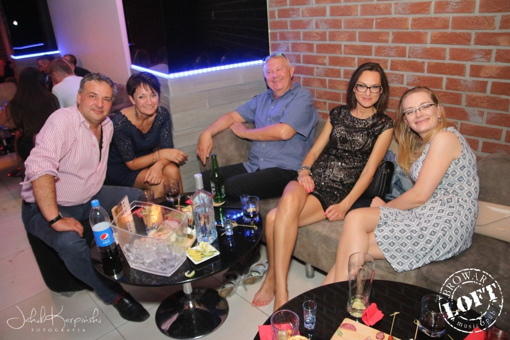 Sobotnia noc w Browar Loft Music & Pub