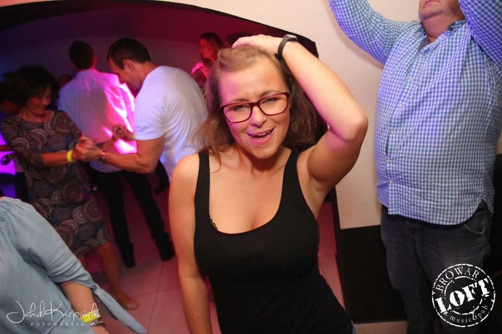 Sobotnia noc w Browar Loft Music & Pub