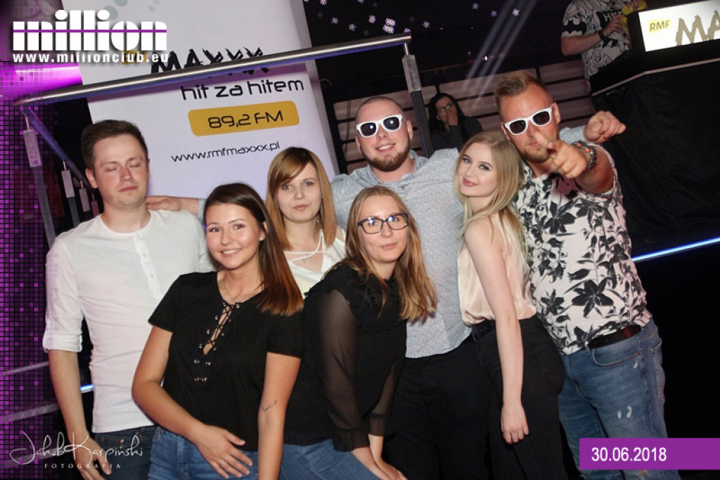 Szalona sobotnia noc w Million Club