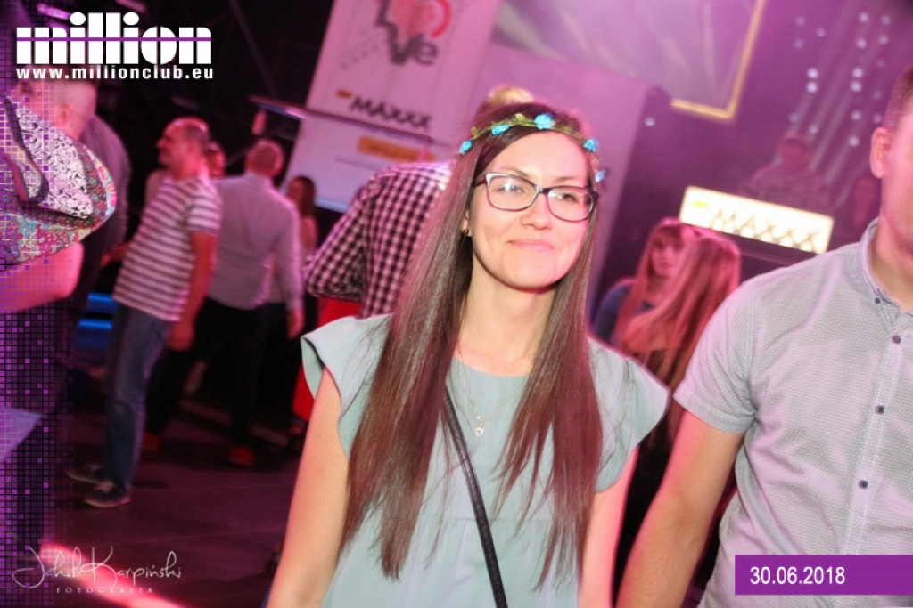 Szalona sobotnia noc w Million Club
