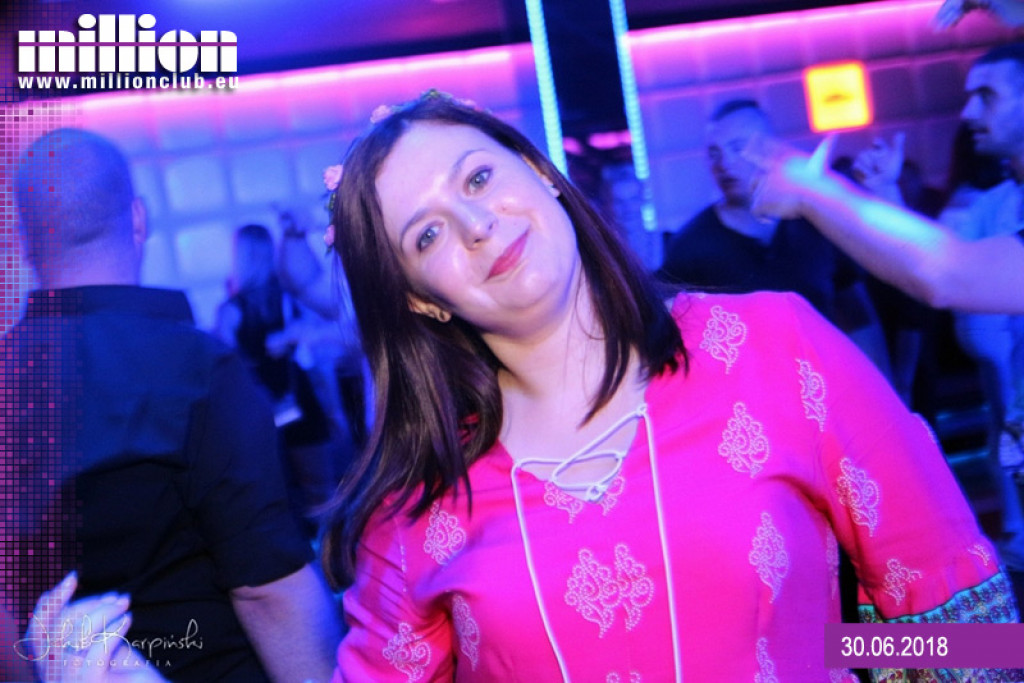 Szalona sobotnia noc w Million Club