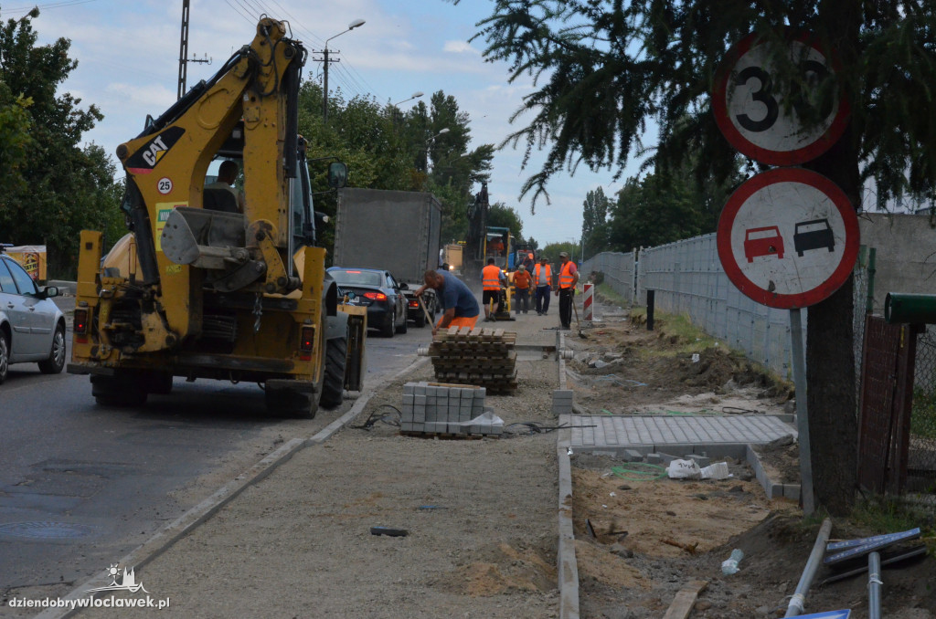 Rowerówka wzdłuż Płockiej na ukończeniu