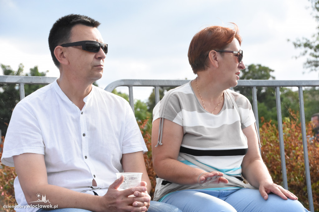 Koncert zespołu Momenty na Bulwarach