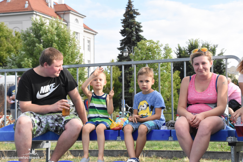 Koncert zespołu Momenty na Bulwarach