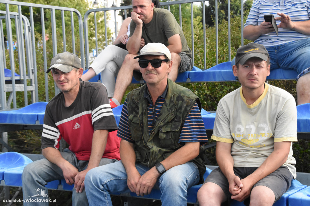 Koncert zespołu Momenty na Bulwarach