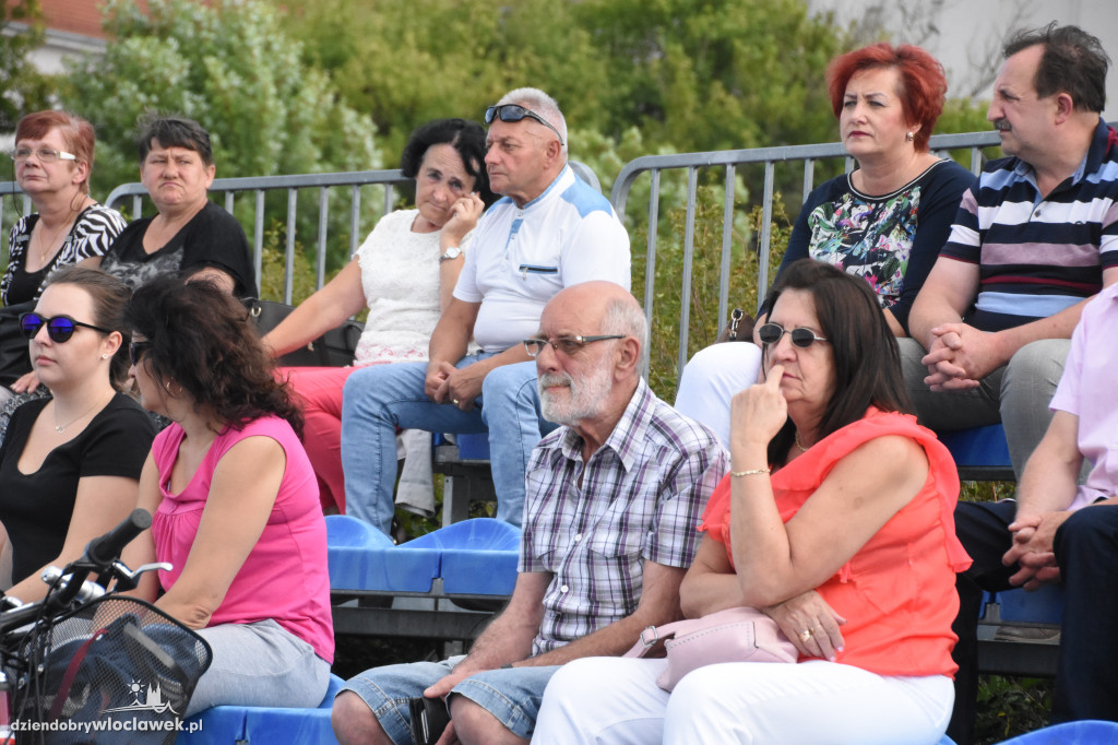 Koncert zespołu Momenty na Bulwarach