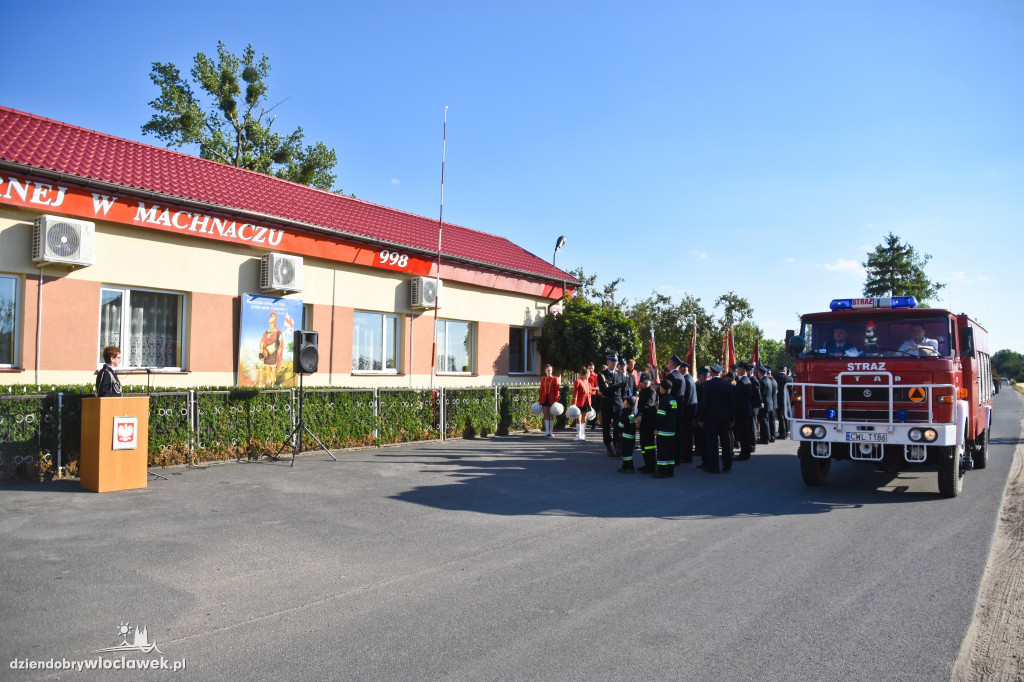 Nowy pojazd w OSP Machnacz poświęcony