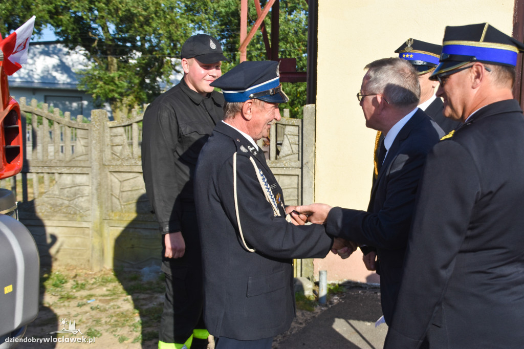 Nowy pojazd w OSP Machnacz poświęcony