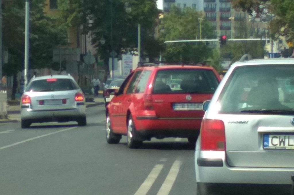 Tak łamią przepisy na al. Chopina