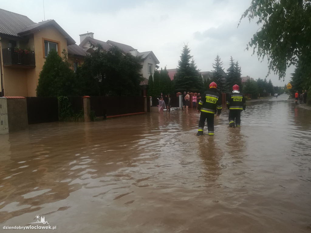 Nowa Wieś pod wodą. Zobacz zdjęcia