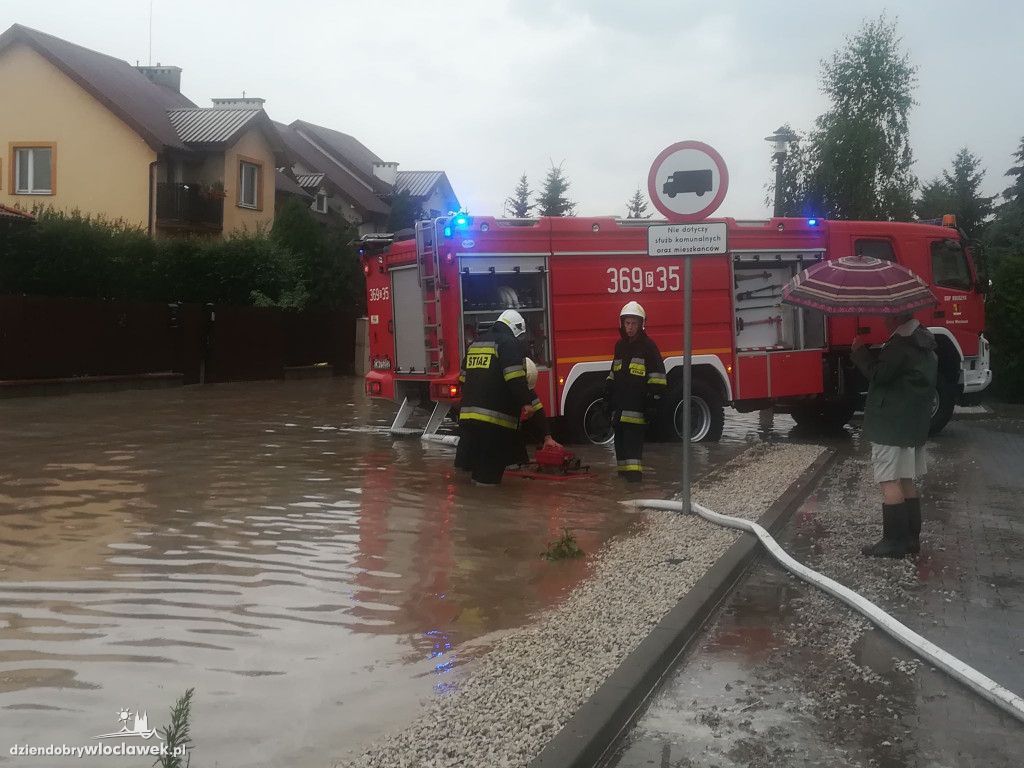 Nowa Wieś pod wodą. Zobacz zdjęcia