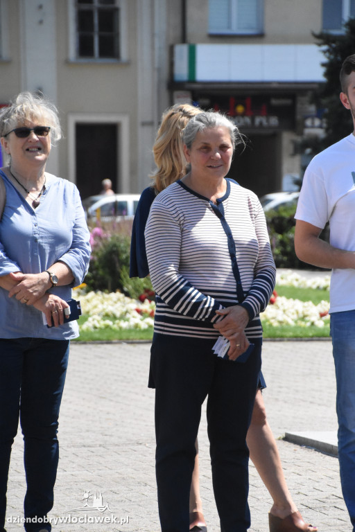 Orkiestra dęta z Wisły na Placu Wolności