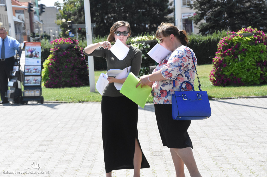 Orkiestra dęta z Wisły na Placu Wolności