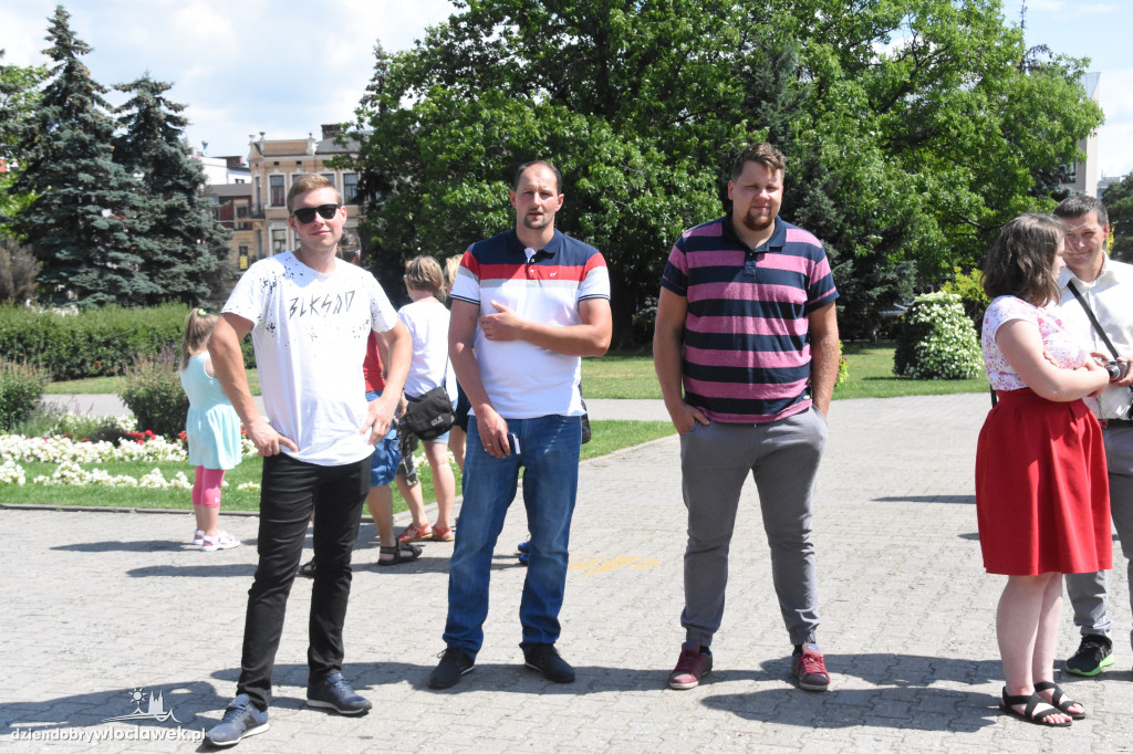 Orkiestra dęta z Wisły na Placu Wolności