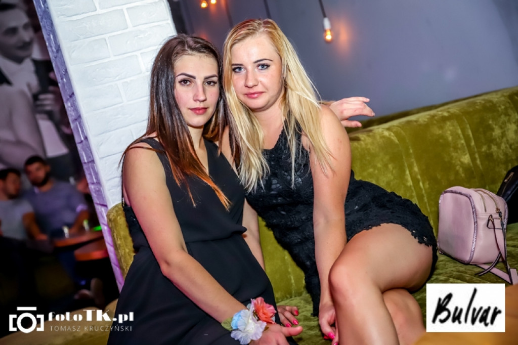 Sobotnia impreza w sali Bulvar