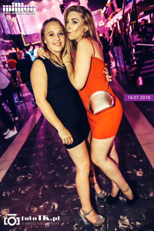 Szalona impreza w klubie Million