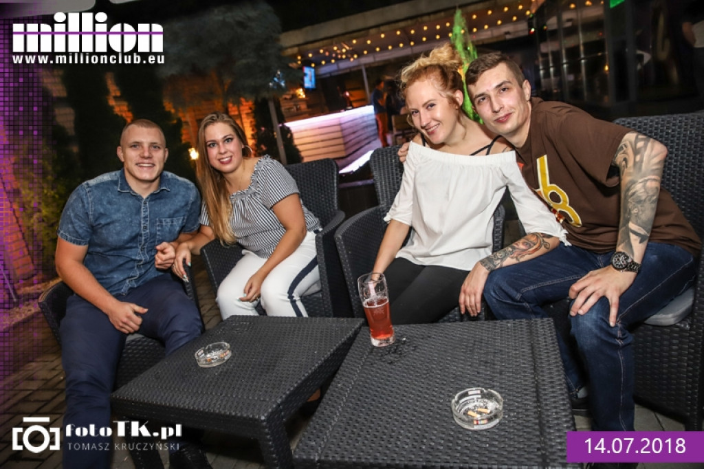 Szalona impreza w klubie Million