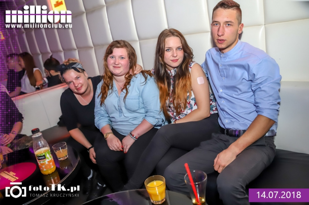 Szalona impreza w klubie Million