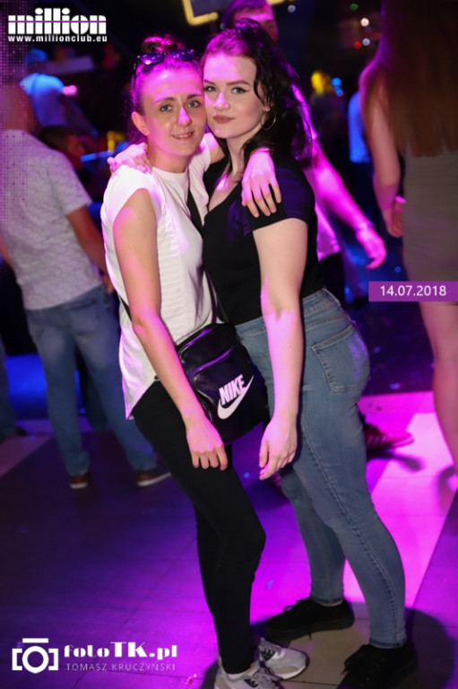 Szalona impreza w klubie Million